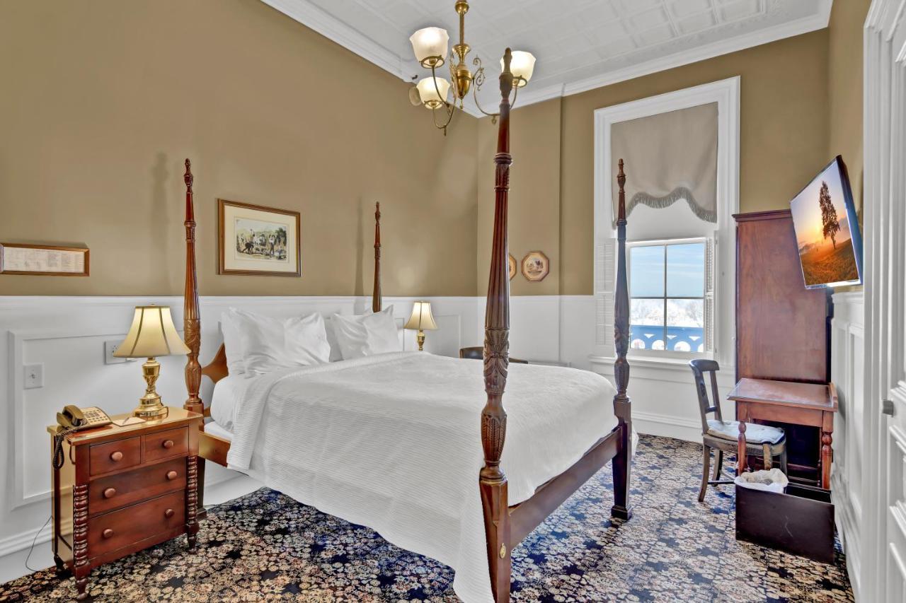 St James Hotel Red Wing Extérieur photo