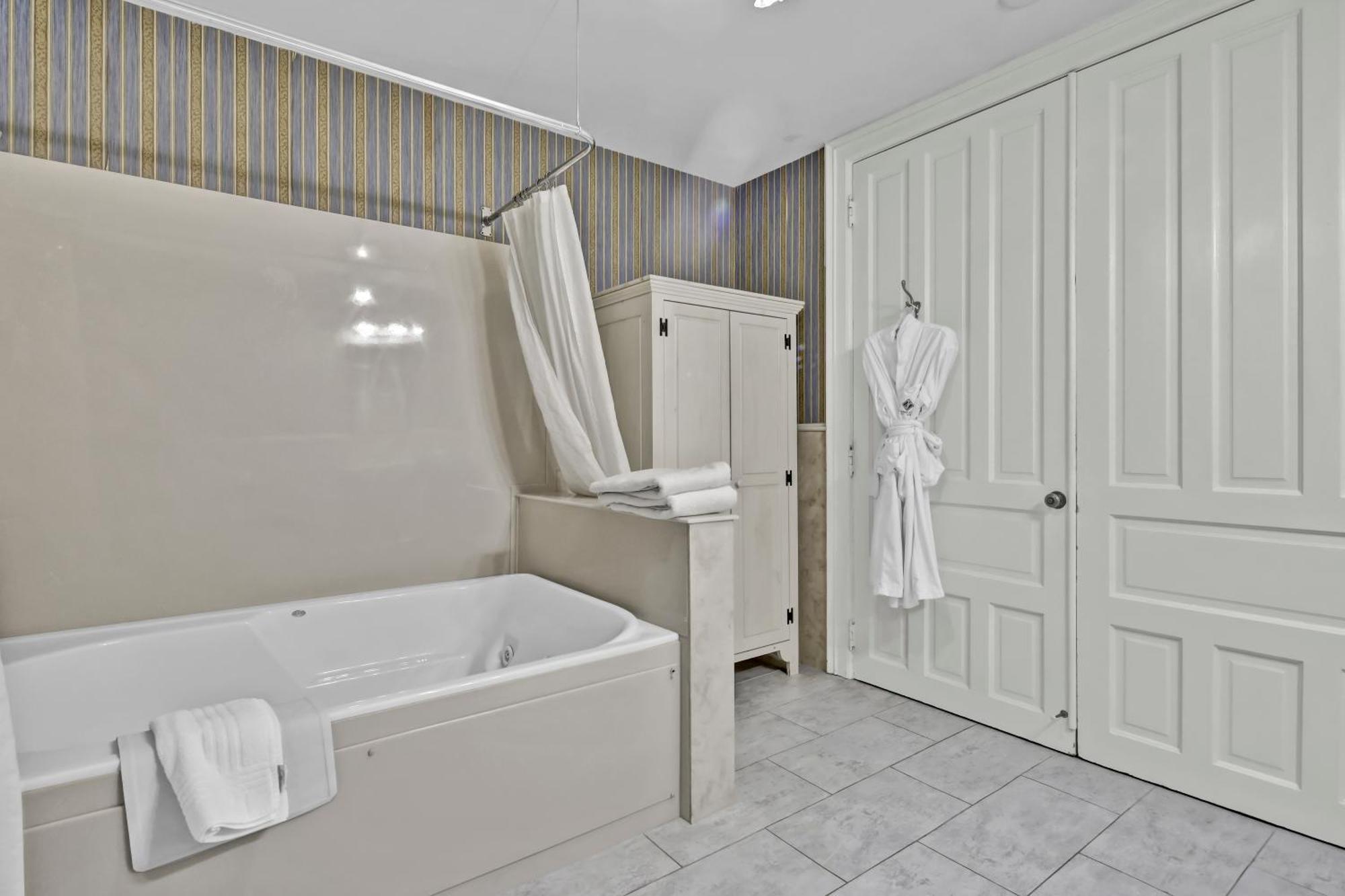 St James Hotel Red Wing Extérieur photo